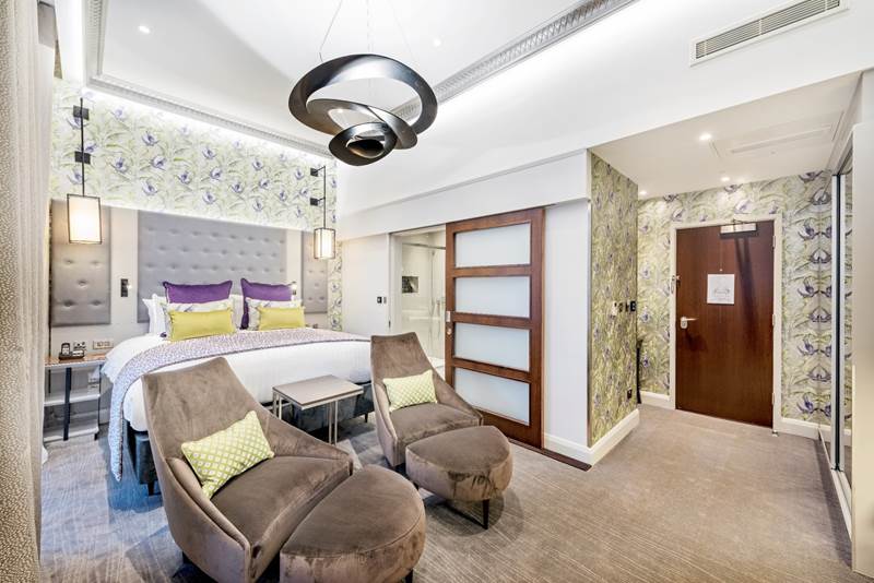 Mercure London Hyde Park Hotel Junior Suite