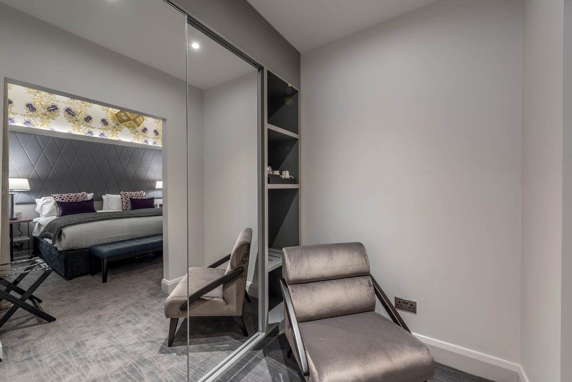 Superior King Room in Hyde Park mercure-london-hyde-park-superior-king-bedroom-2.jpg