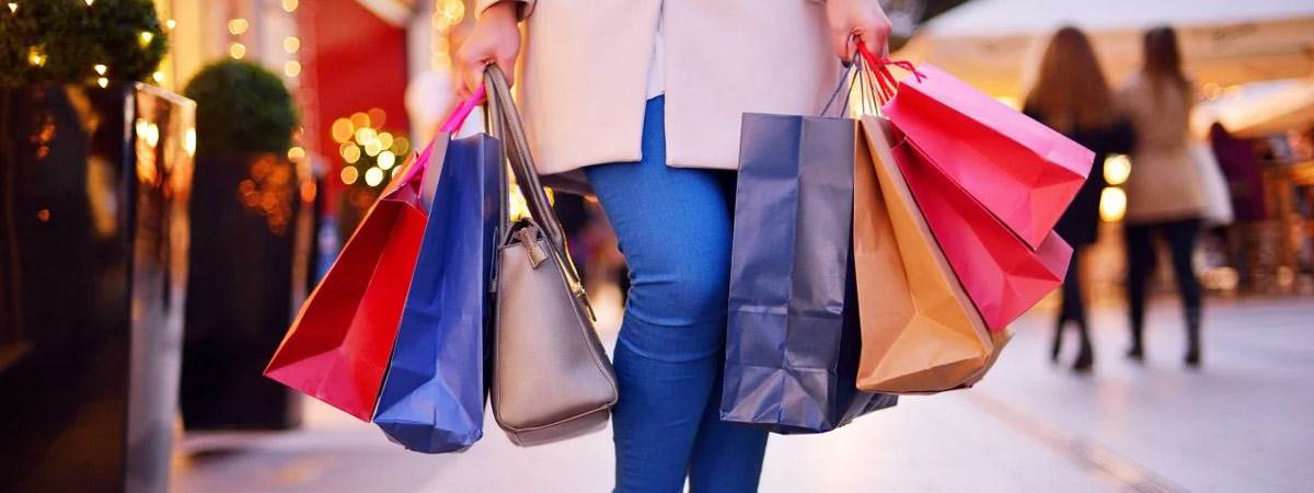 Christmas Shopping in London