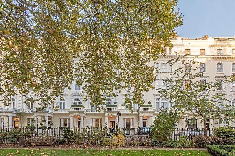 Mercure London Hyde Park Hotel Exterior