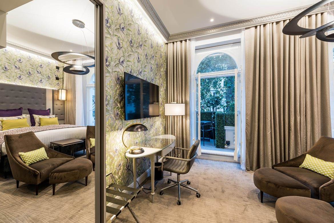 Junior Suites in Hyde Park mercure-london-hyde-park-junior-suites-room.jpg