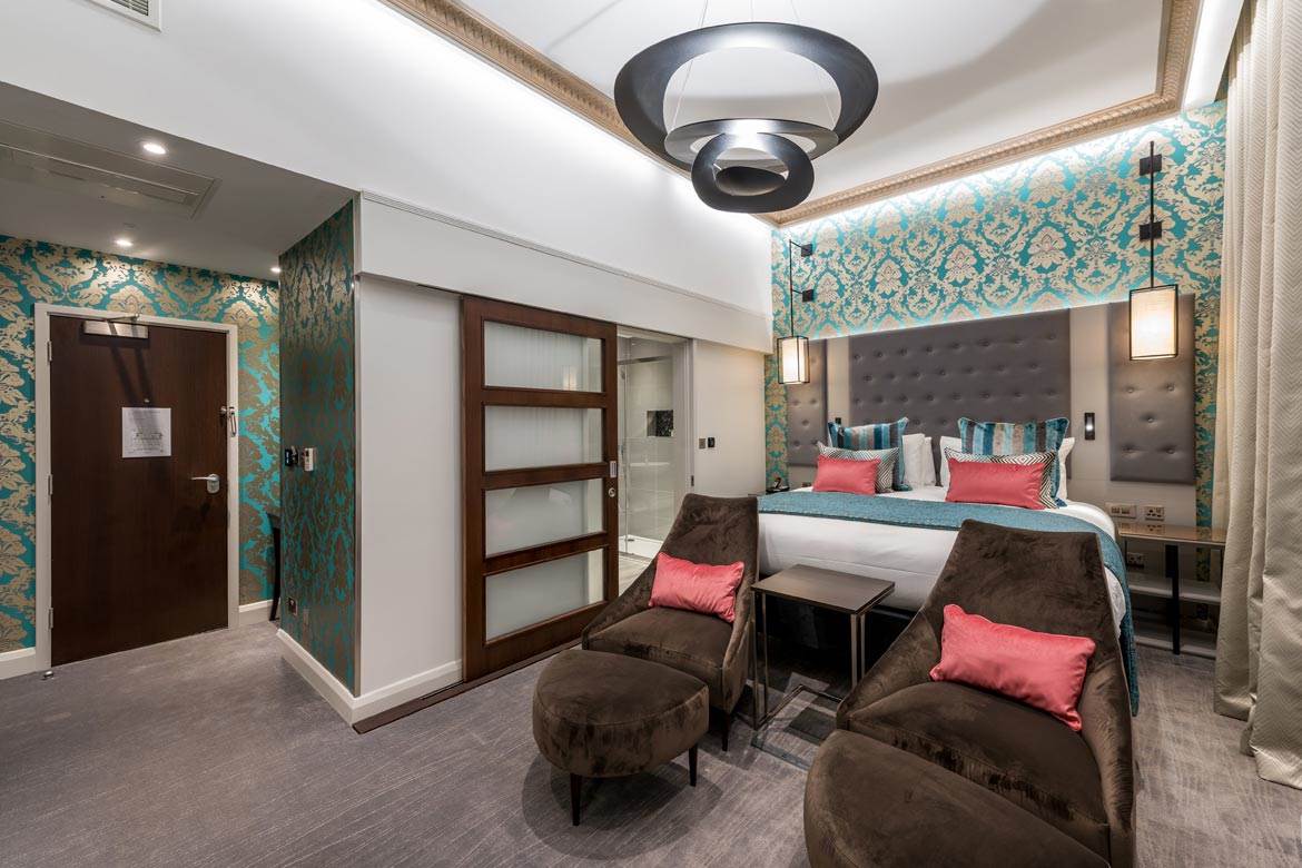 Junior Suites in Hyde Park mercure-london-hyde-park-junior-suites-room-2.jpg