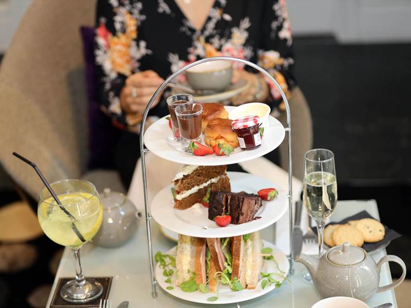 Mercure London Hyde Park Hotel Food and Drink