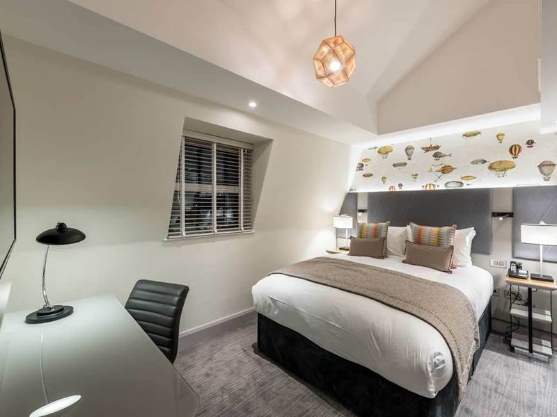 mercure-london-hyde-park-hotel-cosy-double-room.jpg